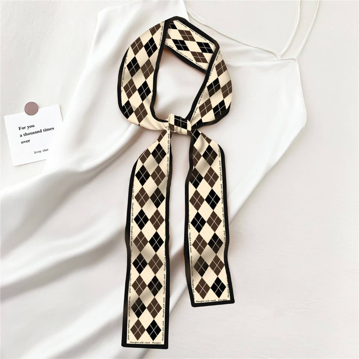 Versatile Retro Diamond Grid Fashion Headband