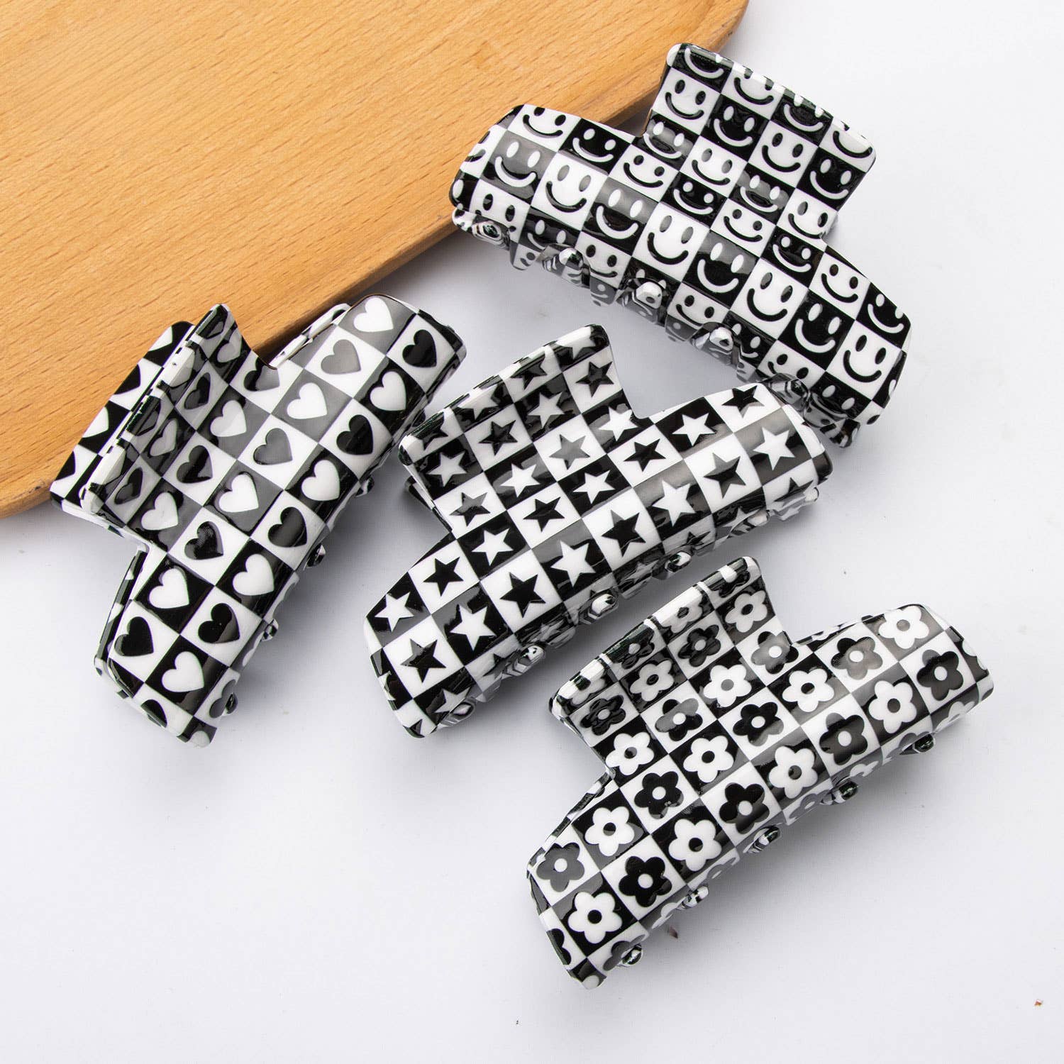 BLACK WHITE PLAID HAIR CLAW RETRO CHIC CLIP_CWAHA0312