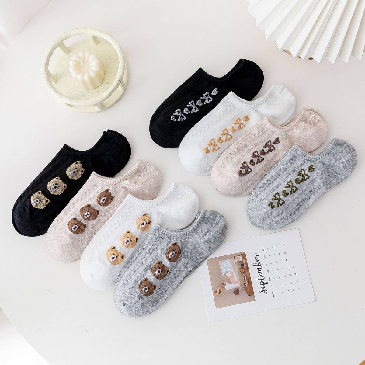 CARTOON BEAR SILICONE ANTI SLIP BOAT SOCKS_CWMS2023