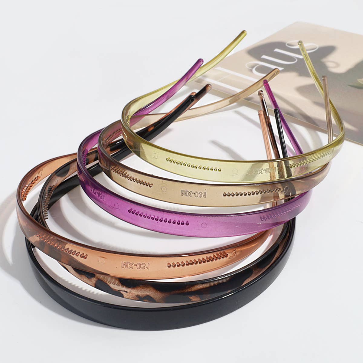 SIMPLE CASUAL JELLY COLOR HEADBAND WITH TEETH_CWAHA2262