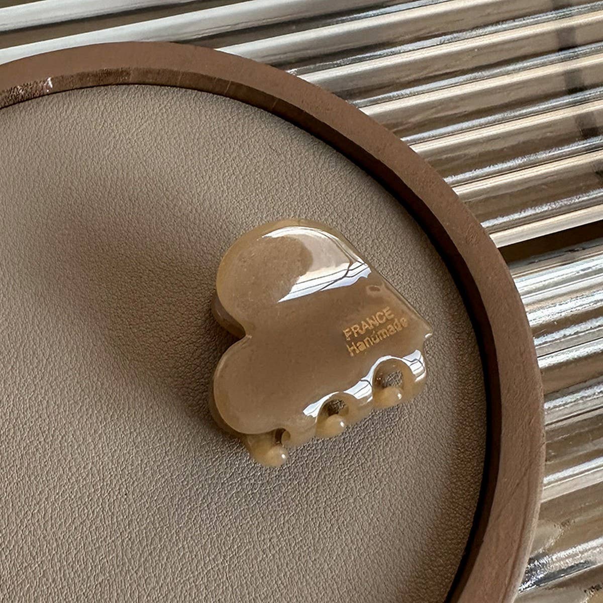 MINI HEART ACETATE HAIR CLAW FRENCH CHIC CLIP_CWAHA2637