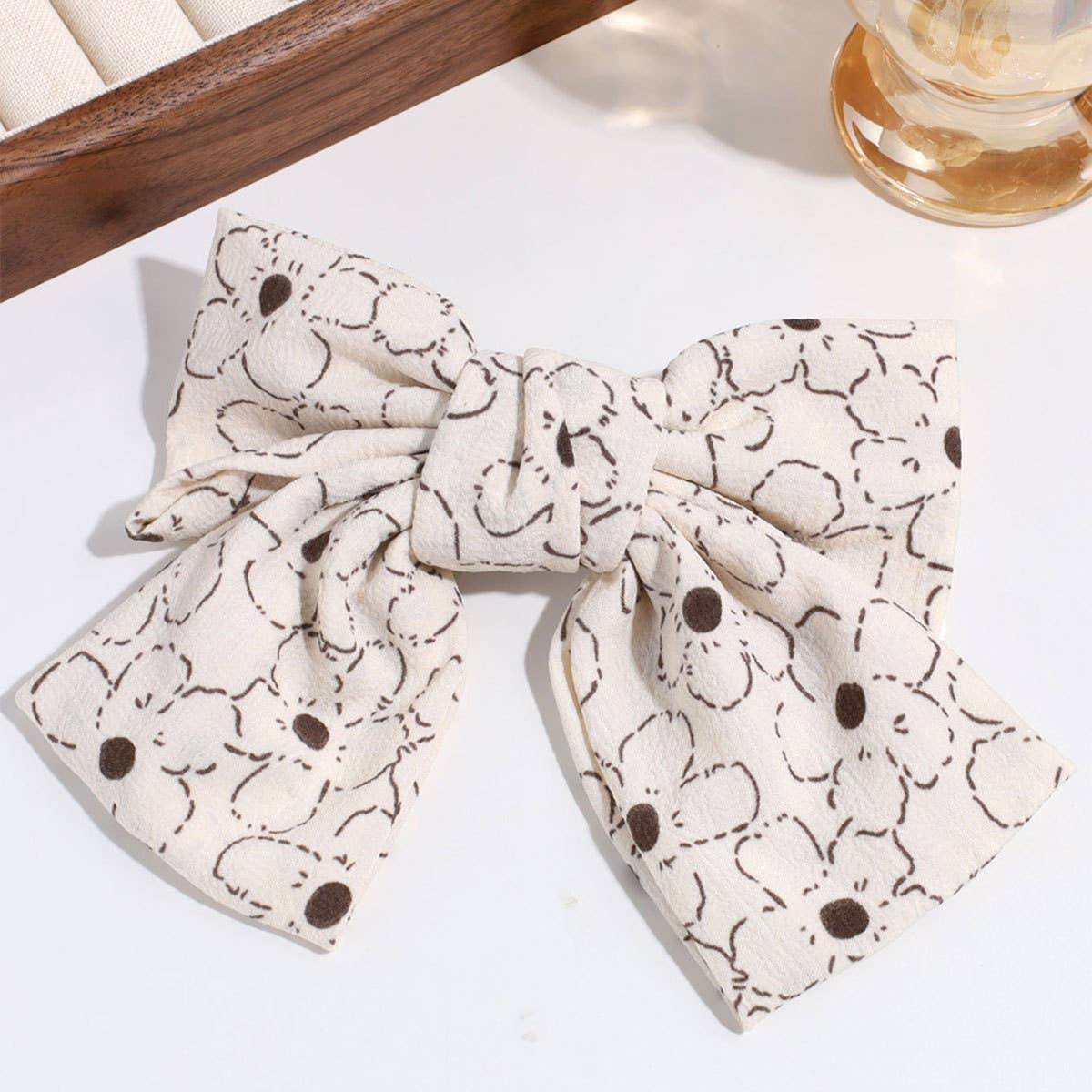 SIMPLE AND ELEGANT FLOWER DOT BOW CLIP_CWAHA2301