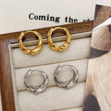 HIGH GRADE MOBIUS PLAIN HOOP EARRINGS FOR WOMEN_CWAJE3120