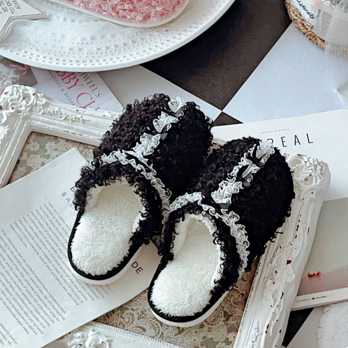 RETRO PALACE LOLITA GIRL FUR SLIPPERS FOR WOMEN_CWMM2961