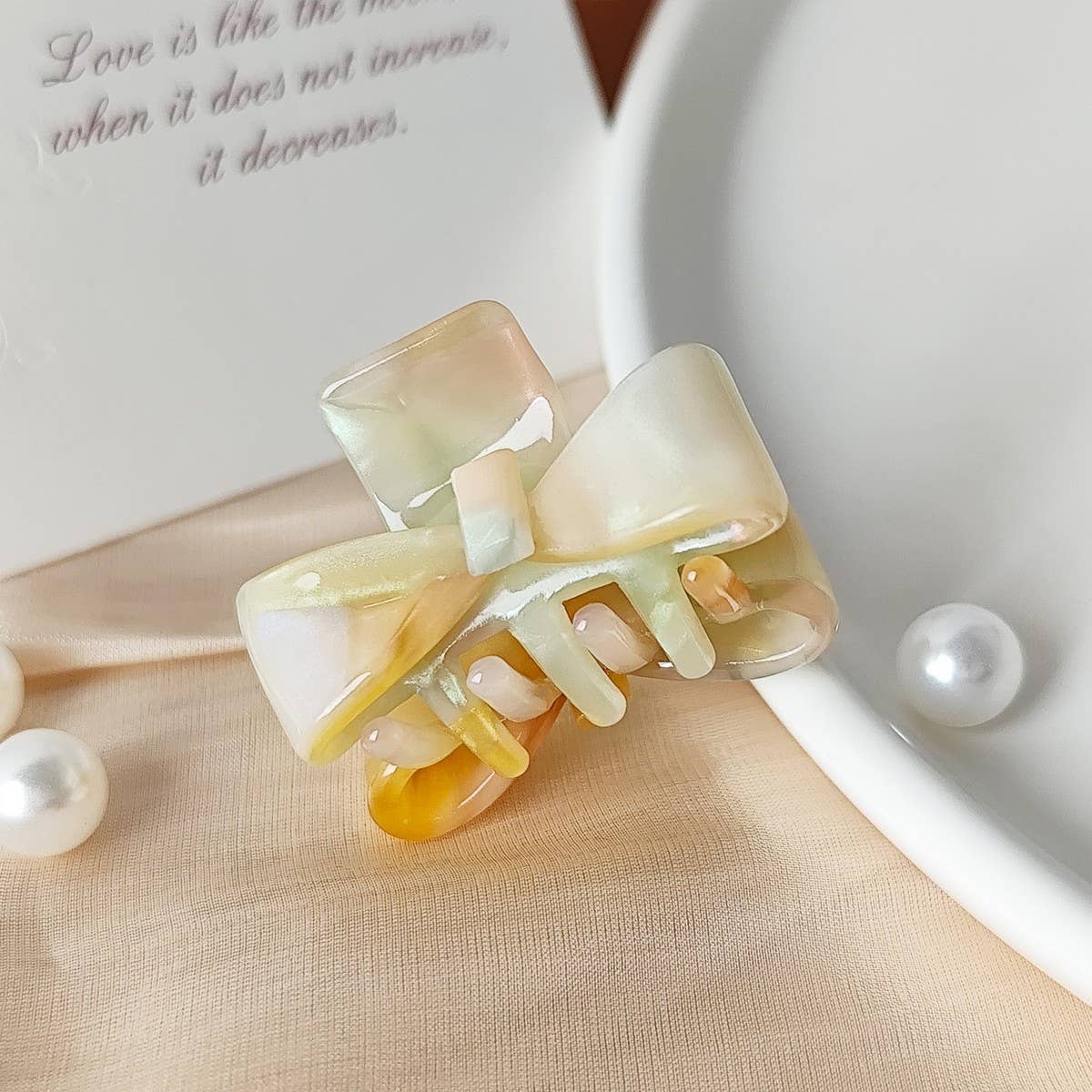 Mini Bow Acetate Hair Clip ? Cute Half-Up Style_Cwaha07242