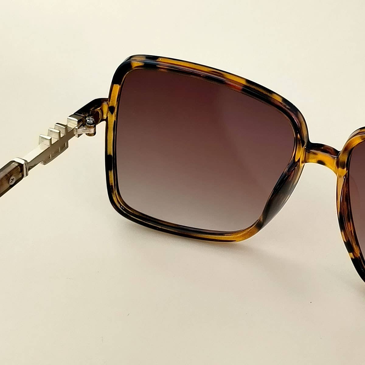 LARGE SQUARE FRAME MULTI COLOR COLORFUL SUNGLASSES_CWASG0424