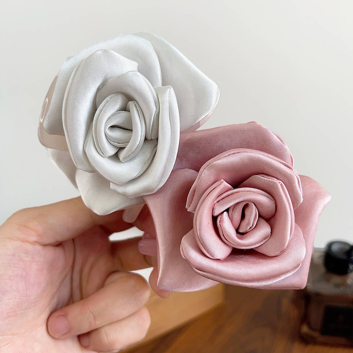 Floral Hair Claw Clip For Women Vacation Look_Cwaha07347