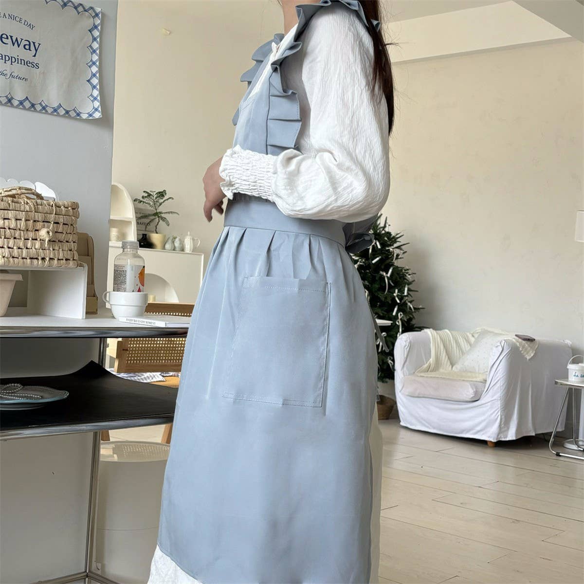 Waterproof And Oil-Proof Oxford Ruffled Cross Apron_Cwmm5827
