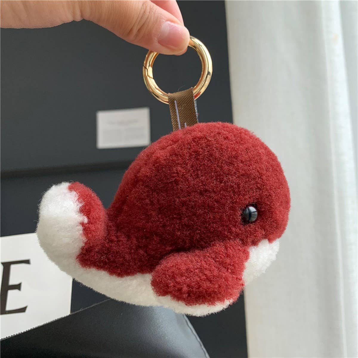 CUTE PLUSH BABY WHALE CAR KEYCHAIN PENDANT_CWMM2479
