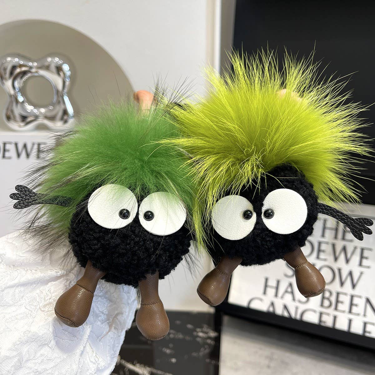 CUTE WOOL BRIQUETTES CAR KEYCHAIN BAG PENDANT_CWMM2535