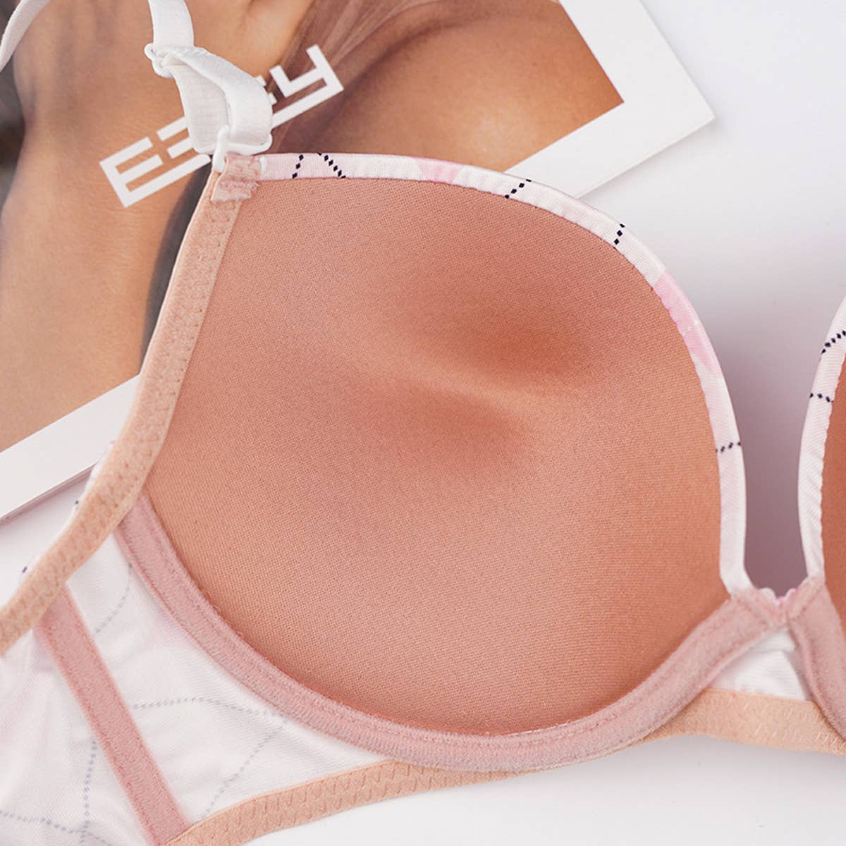 Women Fashion Pink Gathered Bra_Cwmu0154