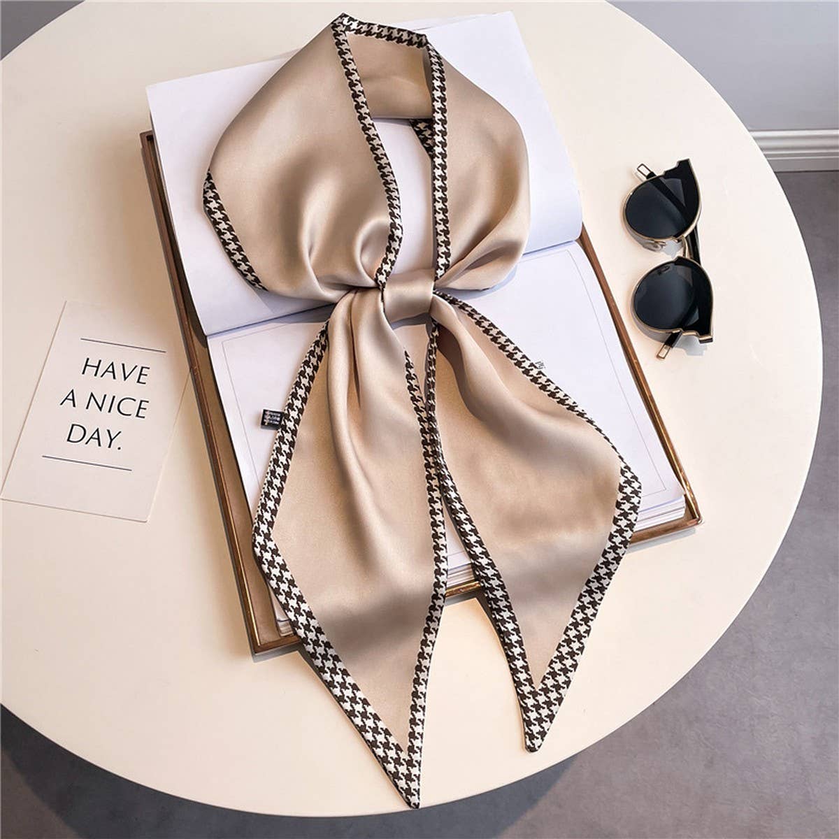 FASHIONABLE AND VERSATILE DOUBLE LAYER HEAD SCARF_CWASC1513