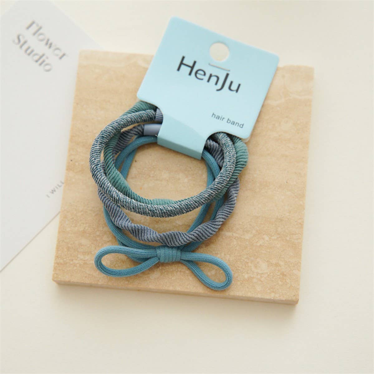 4 PIECES OF CANDY COLORED SIMPLE HAIR TIES_CWAHA1130