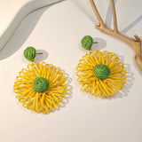 HAND WOVEN CONTRASTING FLOWER EARRINGS_CWAJE1871