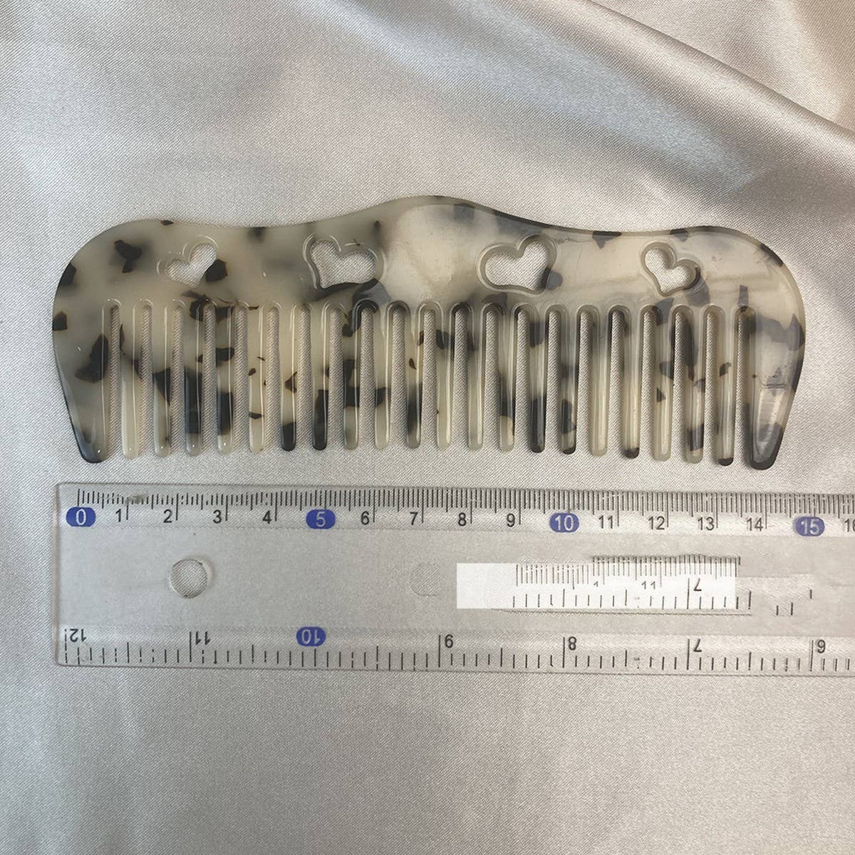 HEART SHAPED ACETATE ANTI STATIC HAIR COMB_CWMM6433