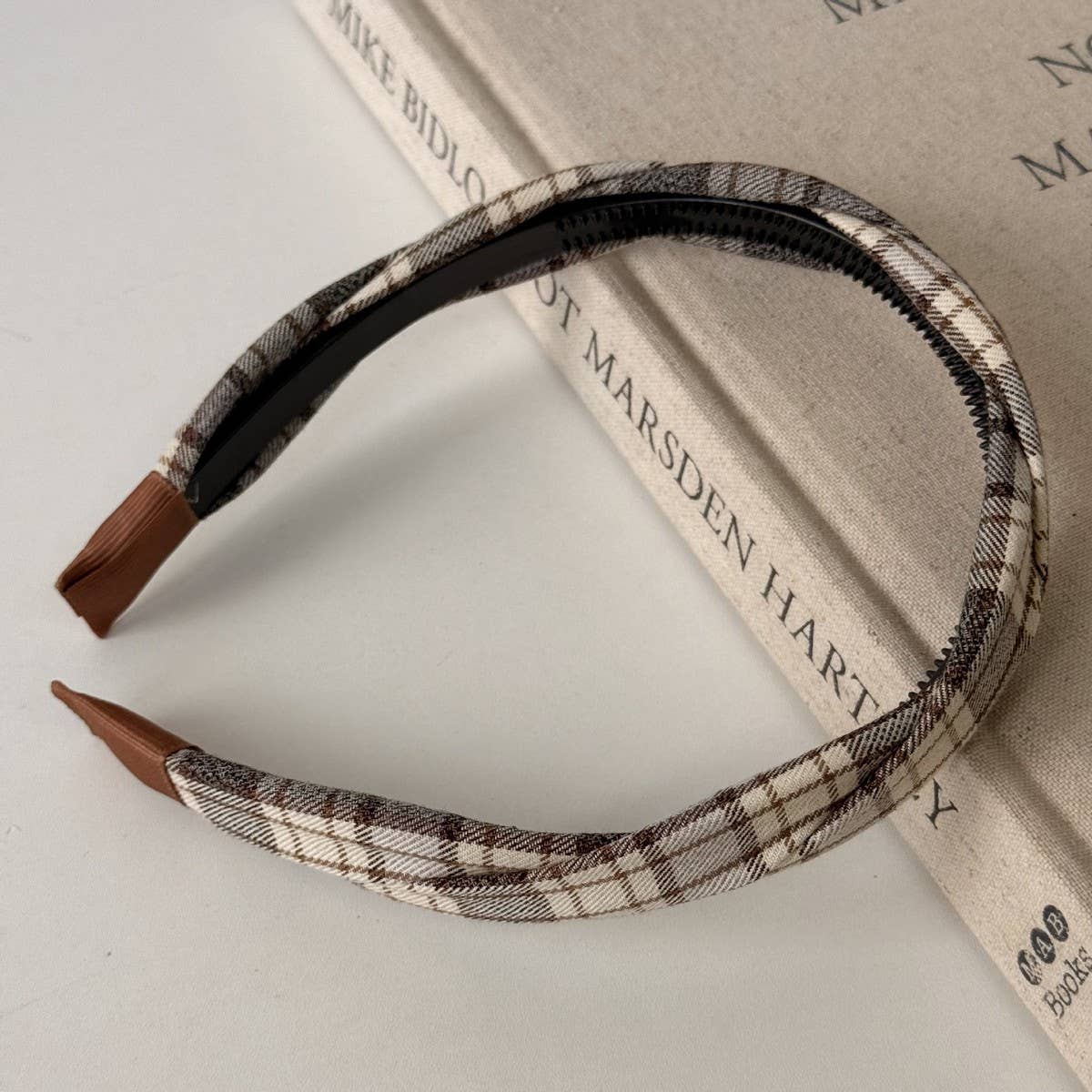 Plaid Buckle Headband College Autumn Style_Cwaha08166