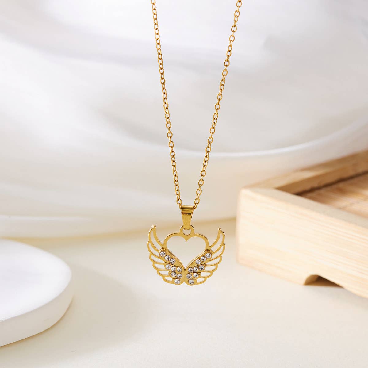 Versatile Zircon Hollow Butterfly Necklace