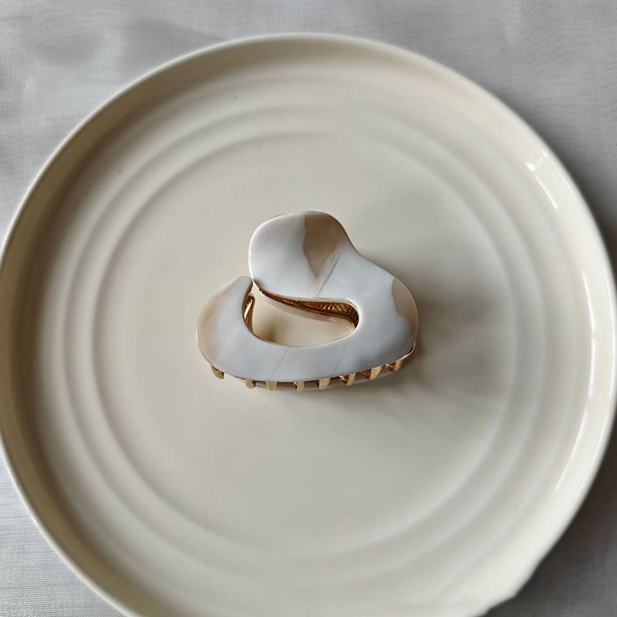 FRENCH ACETATE HAIR CLAW ELEGANT ALLOY CLIP_CWAHA2695