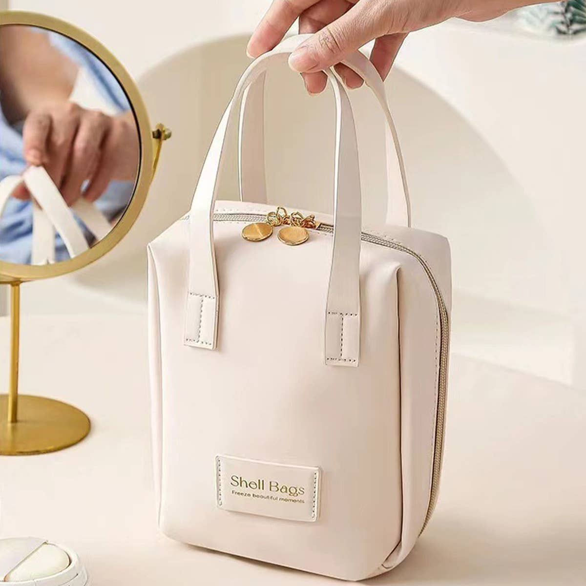 LARGE CAPACITY SIMPLE COMMUTER STORAGE BAG_CWAB2810