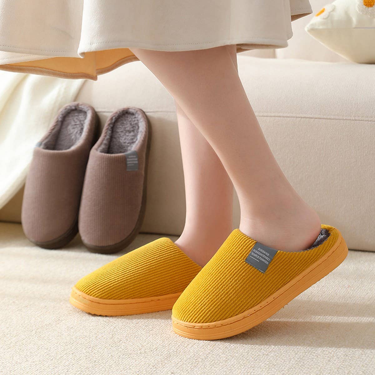 MINIMALIST WARMIES SLIPPERS BEDROOM SLIPPERS_CWSHS0265