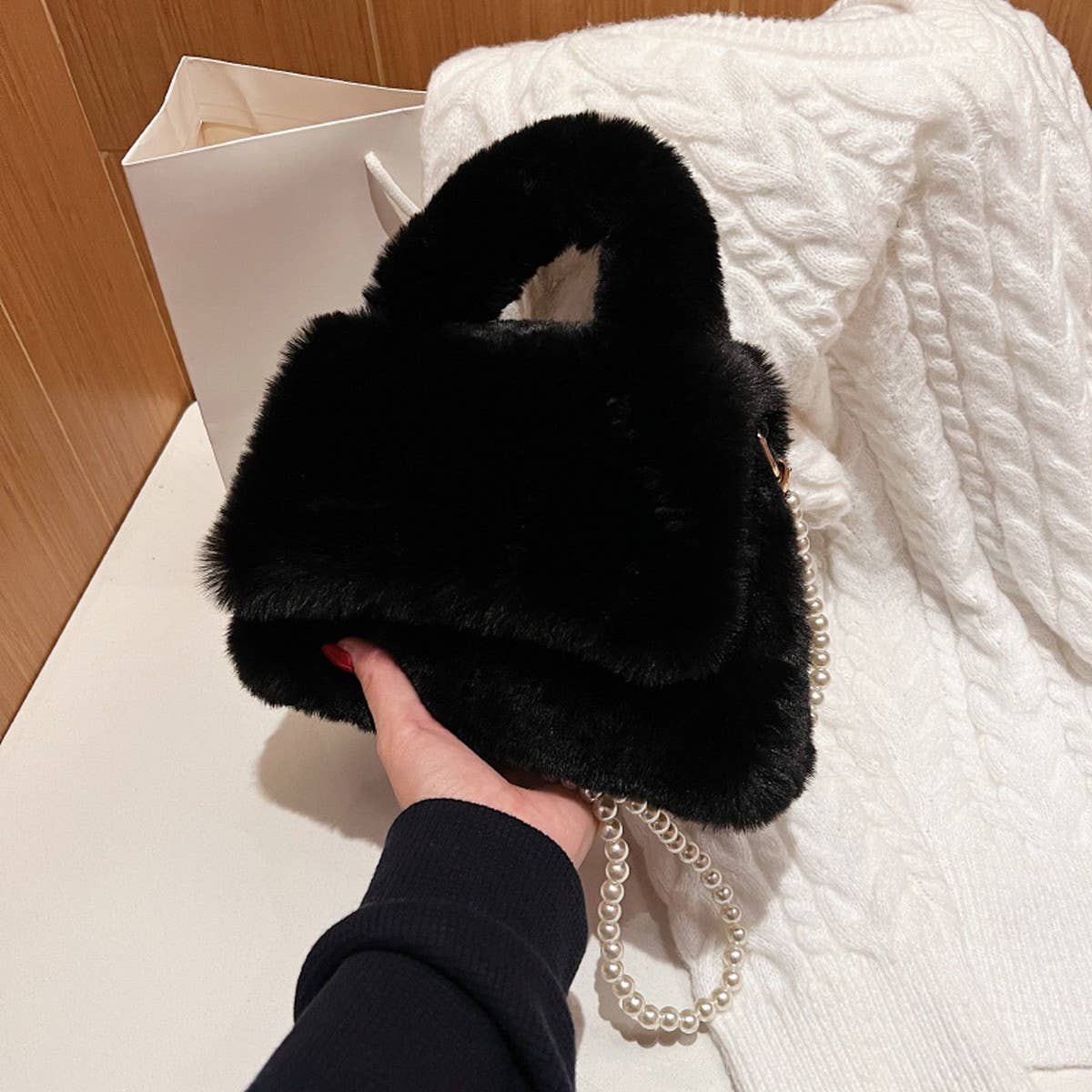 Winter Fashion One-Shoulder Crossbody Plush Bag_Cwab3997