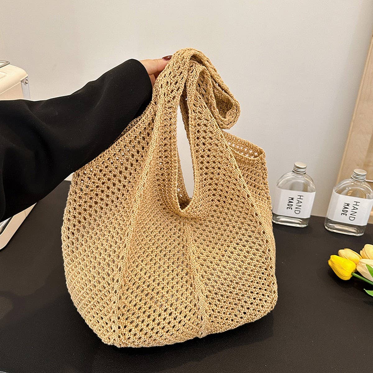 Cwab4570_Solid Color Openwork Straw Knit Tote Bag