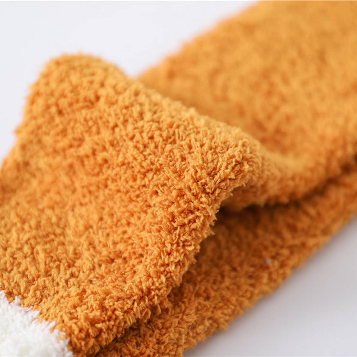 Women Home Padded Warm Coral Velvet Socks_Cwms0333