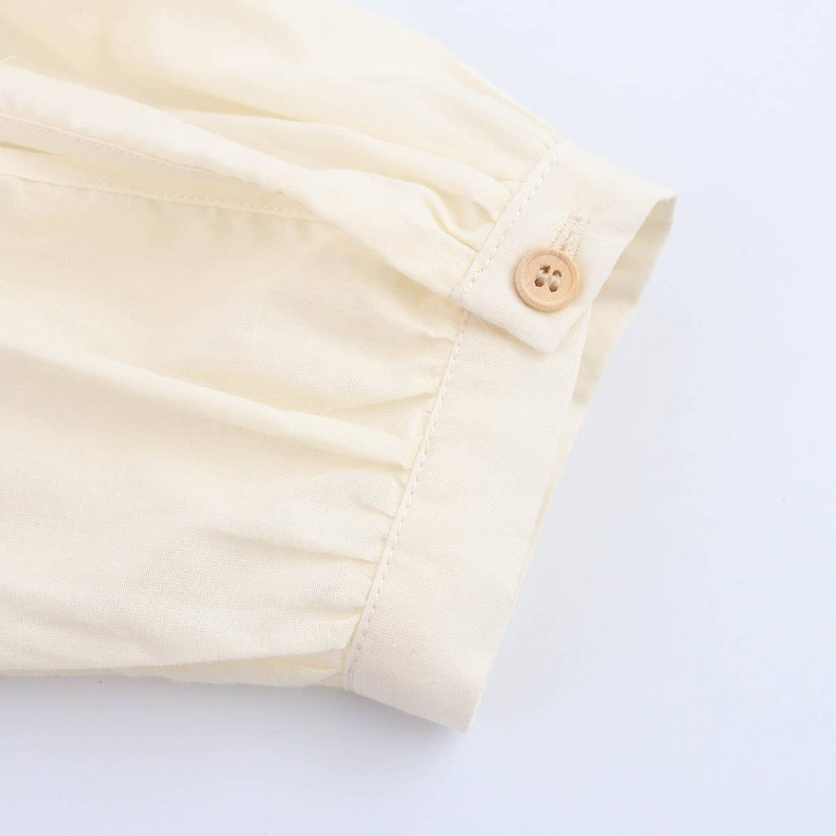 FLORAL EMBROIDERY MINIDRESS WITH DRAWSTRING CUTOUT_CWDSD8316