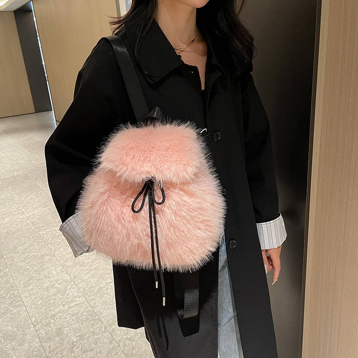 Winter Fashion All-Match Lightweight Plush Backpack_Cwab3929