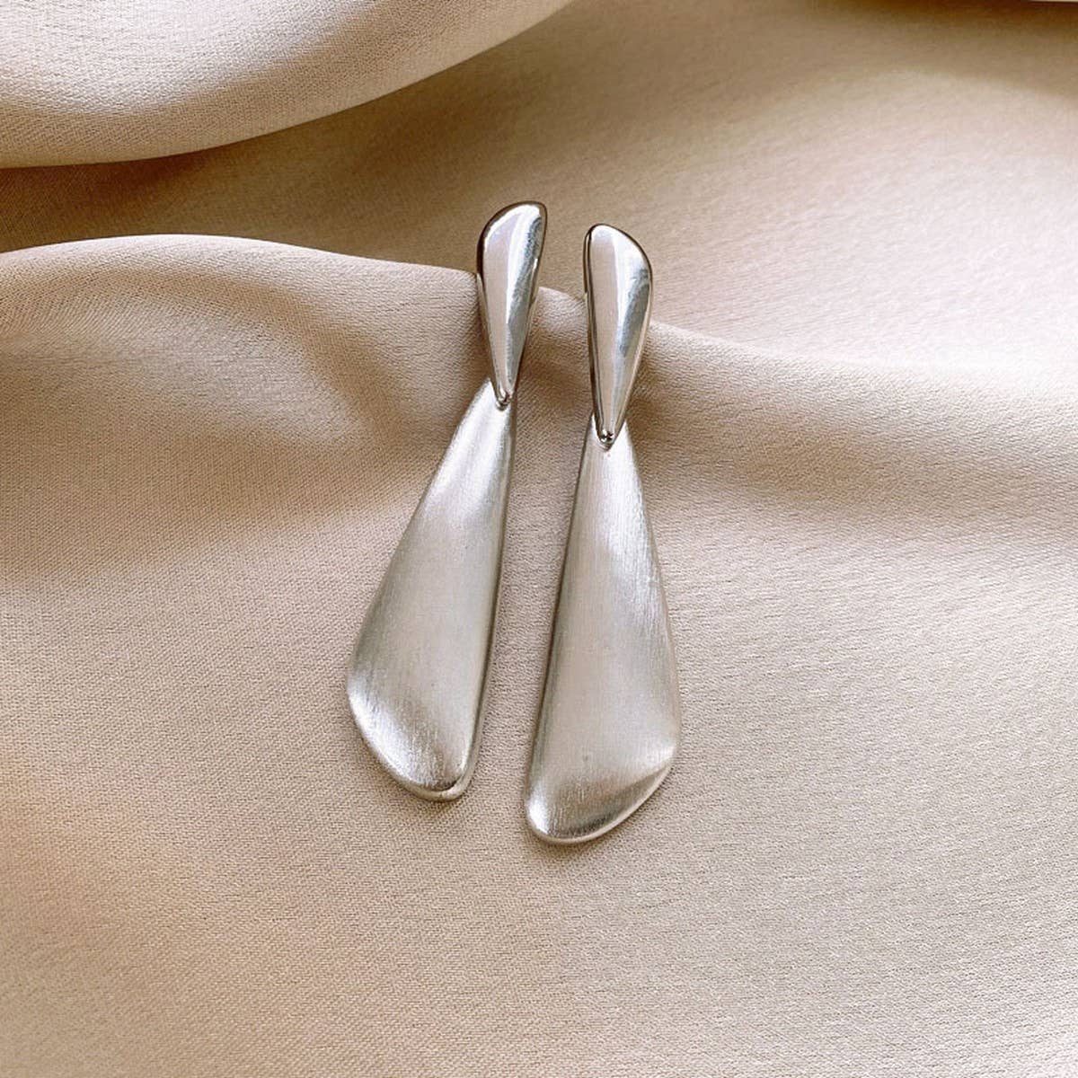 Water Drop Fashion Personality Cool Style Earrings