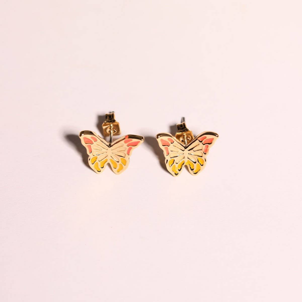 RETRO EXAGGERATED BUTTERFLY ELEMENT EARRINGS_CWMM5517