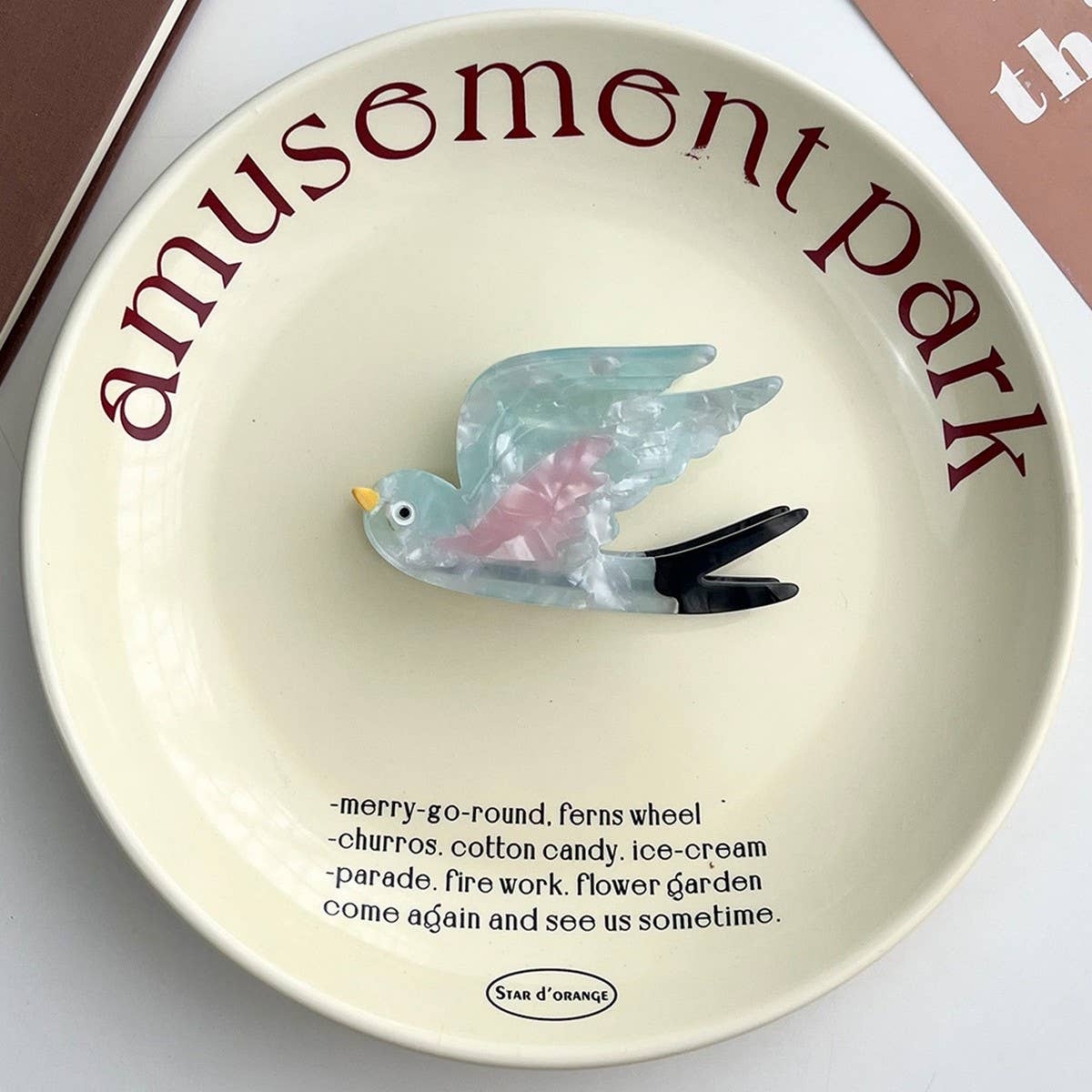 ACETATE CLIP CHIC COLORBLOCK STYLE_CWAHA5827