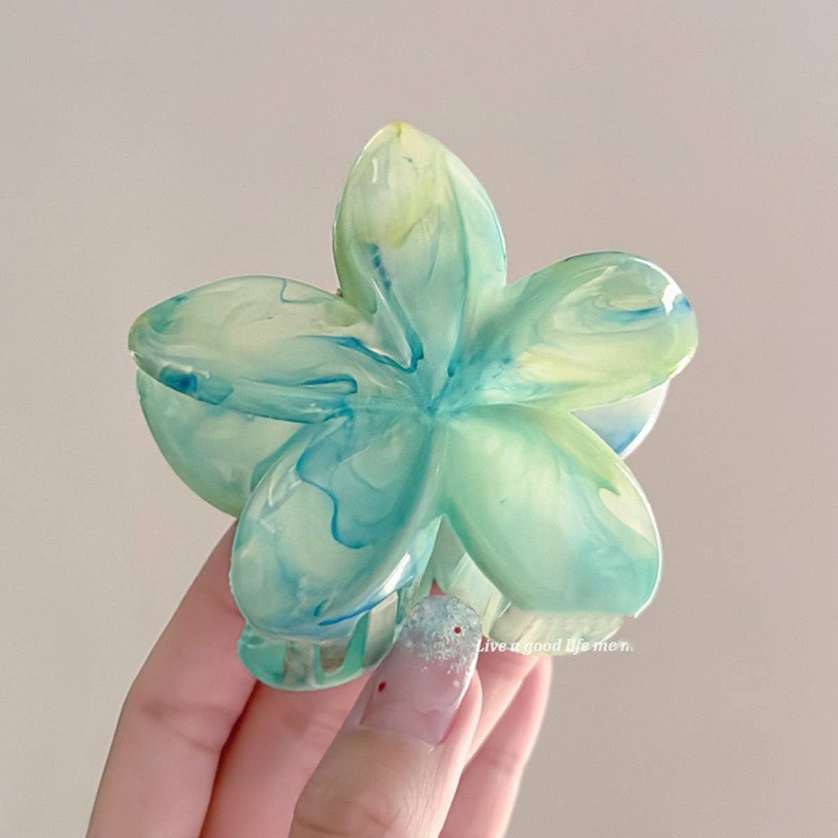MINT PLUMERIA ACRYLIC HAIR CLAW TIE DYE CLIP_CWAHA2638