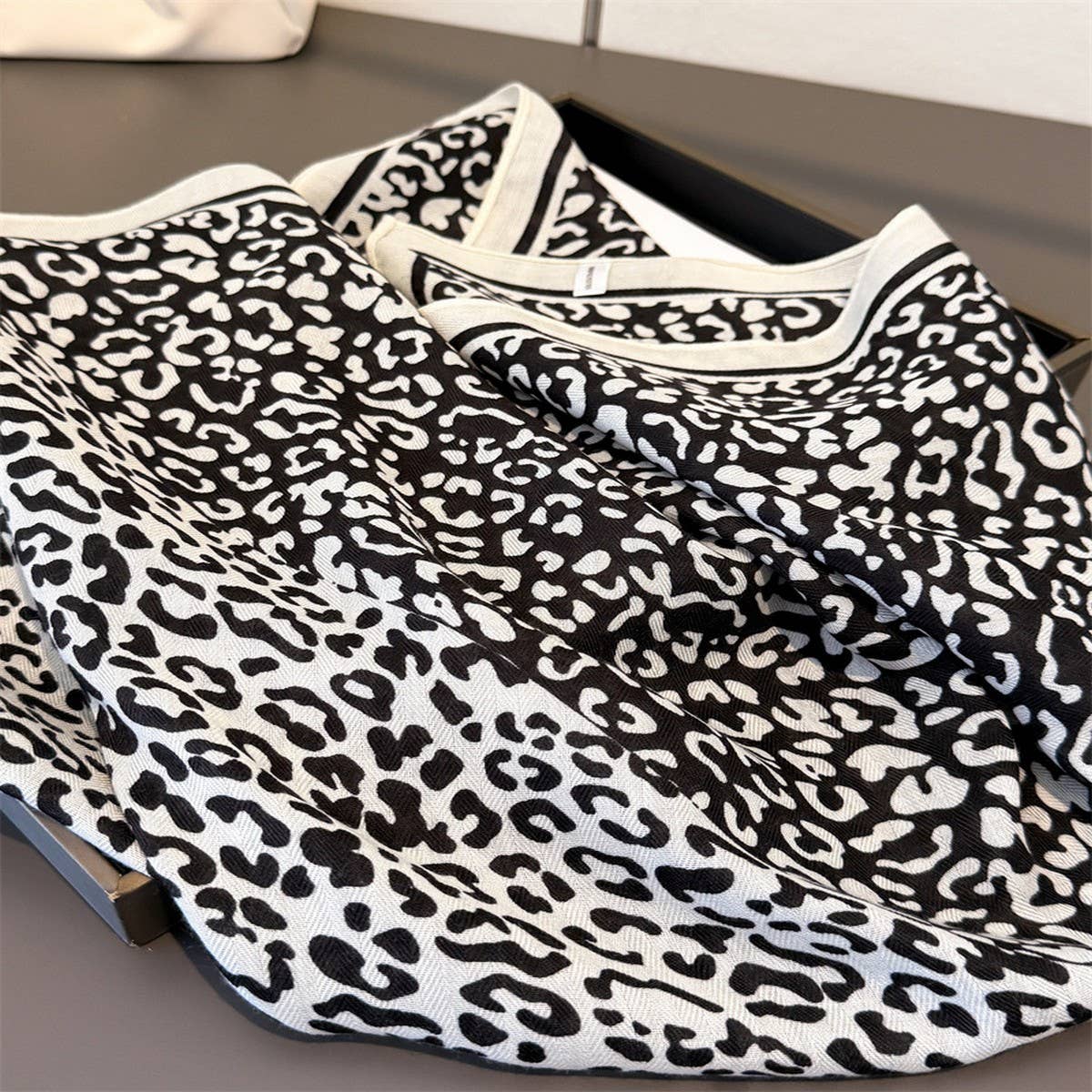 Leopard Herringbone Color Block Silk Scarf_Cwasc03315
