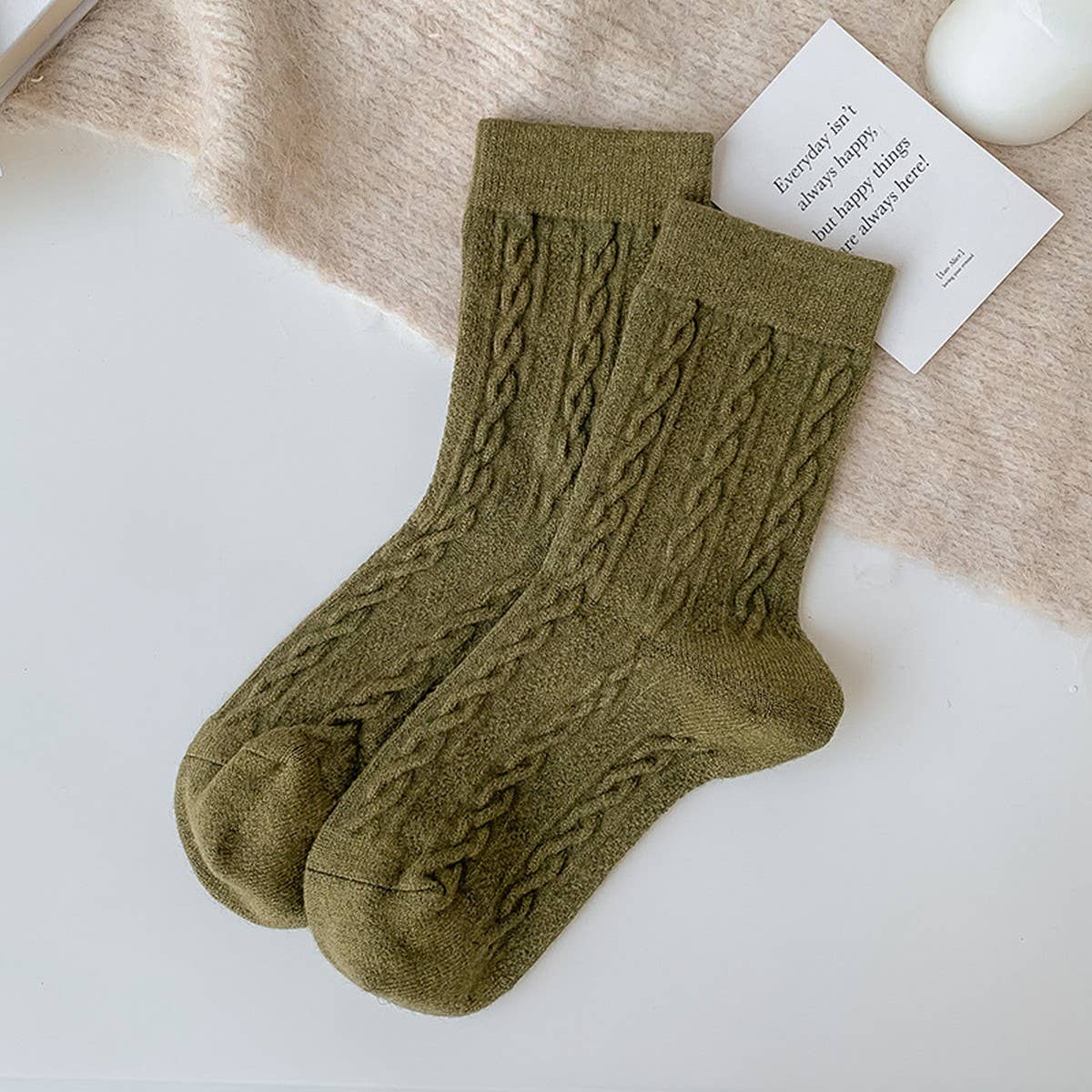 SOLID COLOR TWISTED WOOL MID CALF STACKED SOCKS_CWMS1130