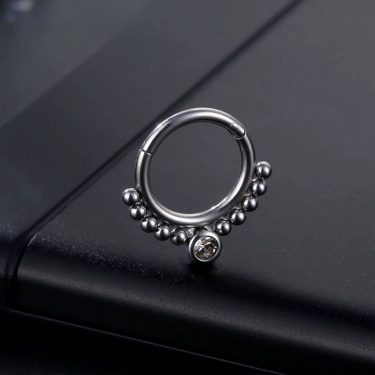 GEOMETRIC TITANIUM NOSE STUD WITH ZIRCON_CWMM9527