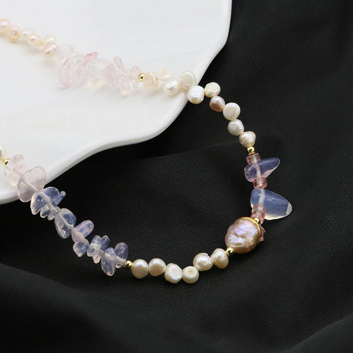 LUXURY WHITE CRYSTAL NATURAL PEARL NECKLACE_CWAJE3845