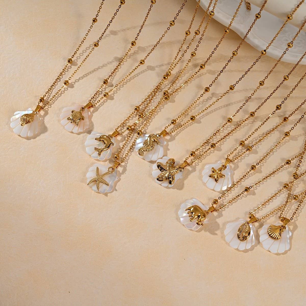 SUMMER BEACH STEEL SHELL STARFISH NECKLACE_CWMM8862