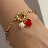 LUXURY PEARL BRACELET WITH ENAMEL HEART CHARM 18K_CWAJE4720