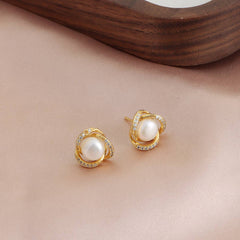 Light Luxury Freshwater Baroque Pearl Earrings