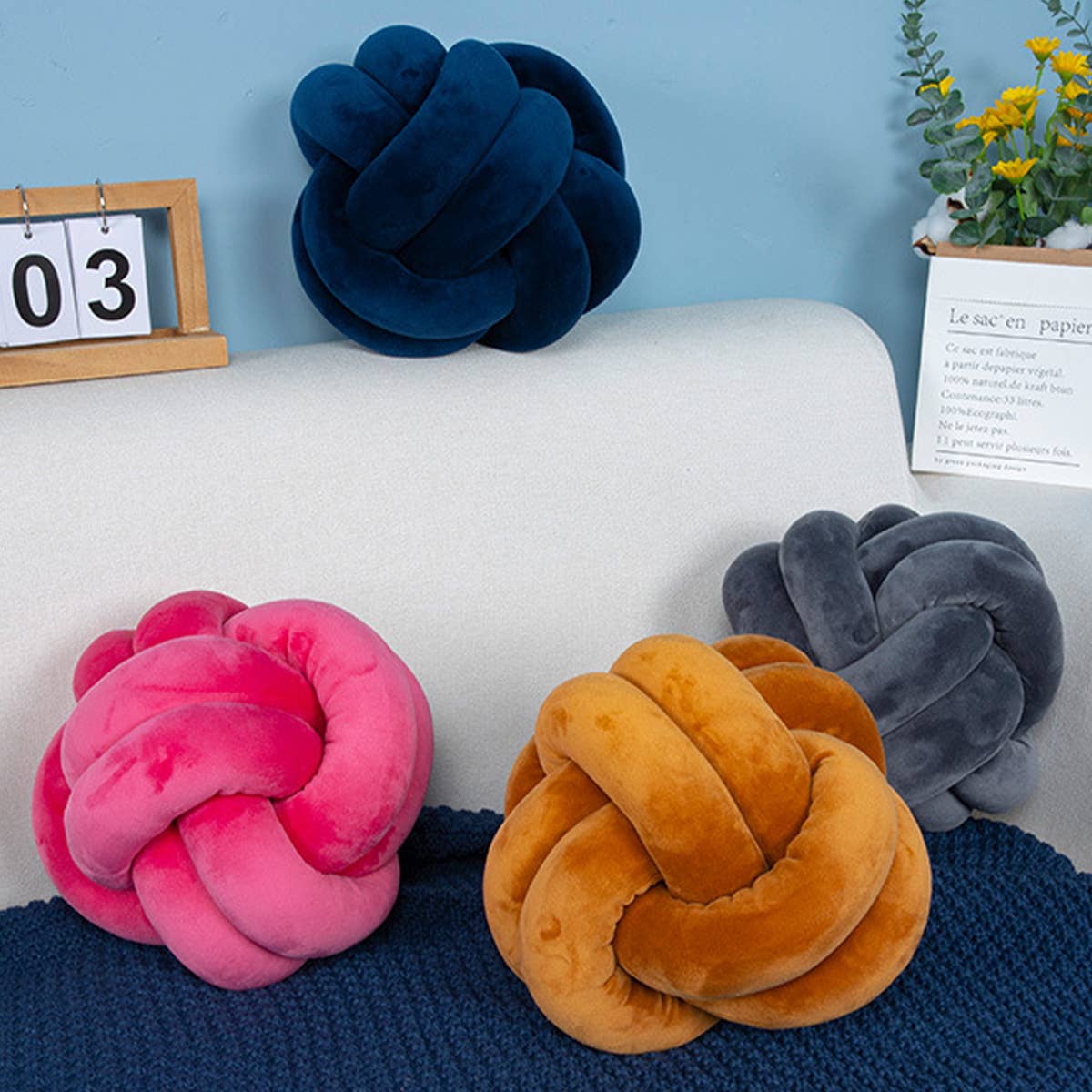 KNOT WITH TWO STRANDS OF ROPE PILLOW CUSHION_CWMM0859