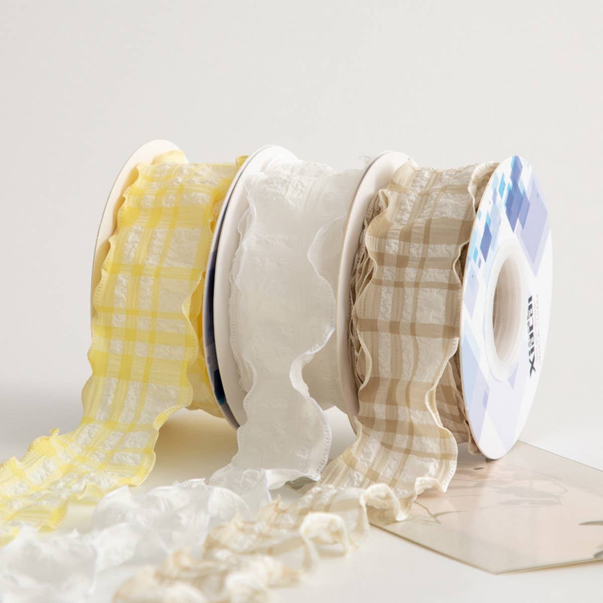 COLORFUL PUFF PLAID RIBBON FISHTAIL YARN RIBBON_CWMM5777