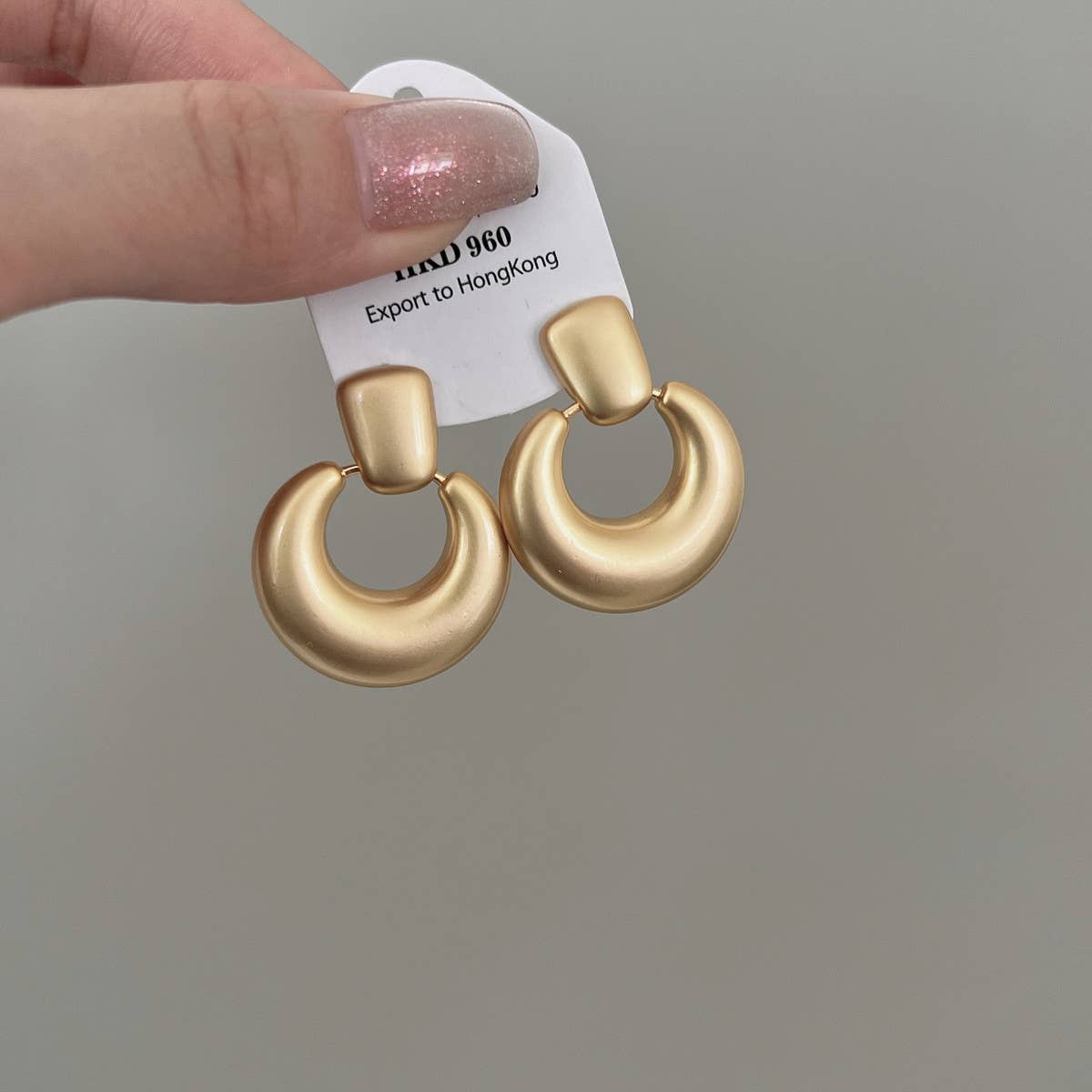GORGEOUS GOLD ROUND EARRINGS STUDS_CWAJE1339
