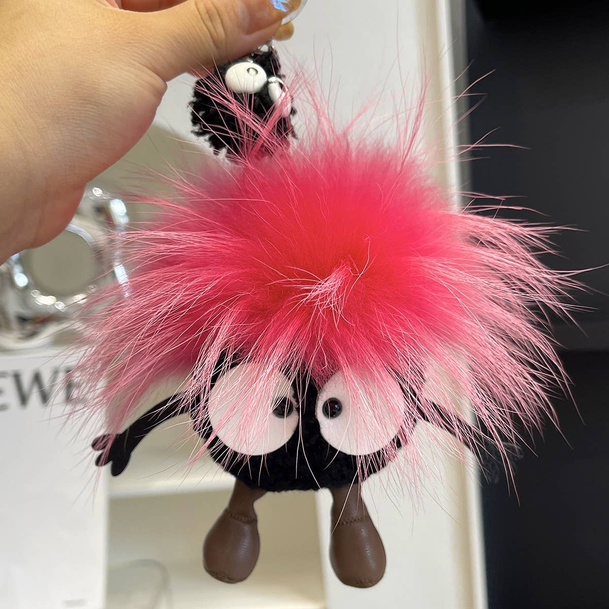 CUTE WOOL BRIQUETTES CAR KEYCHAIN BAG PENDANT_CWMM2535