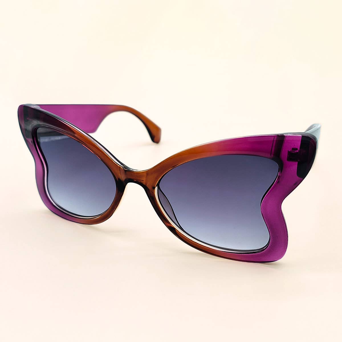 BUTTERFLY GLASSES PC FASHION SUNGLASSES FOR WOMEN_CWASG0253
