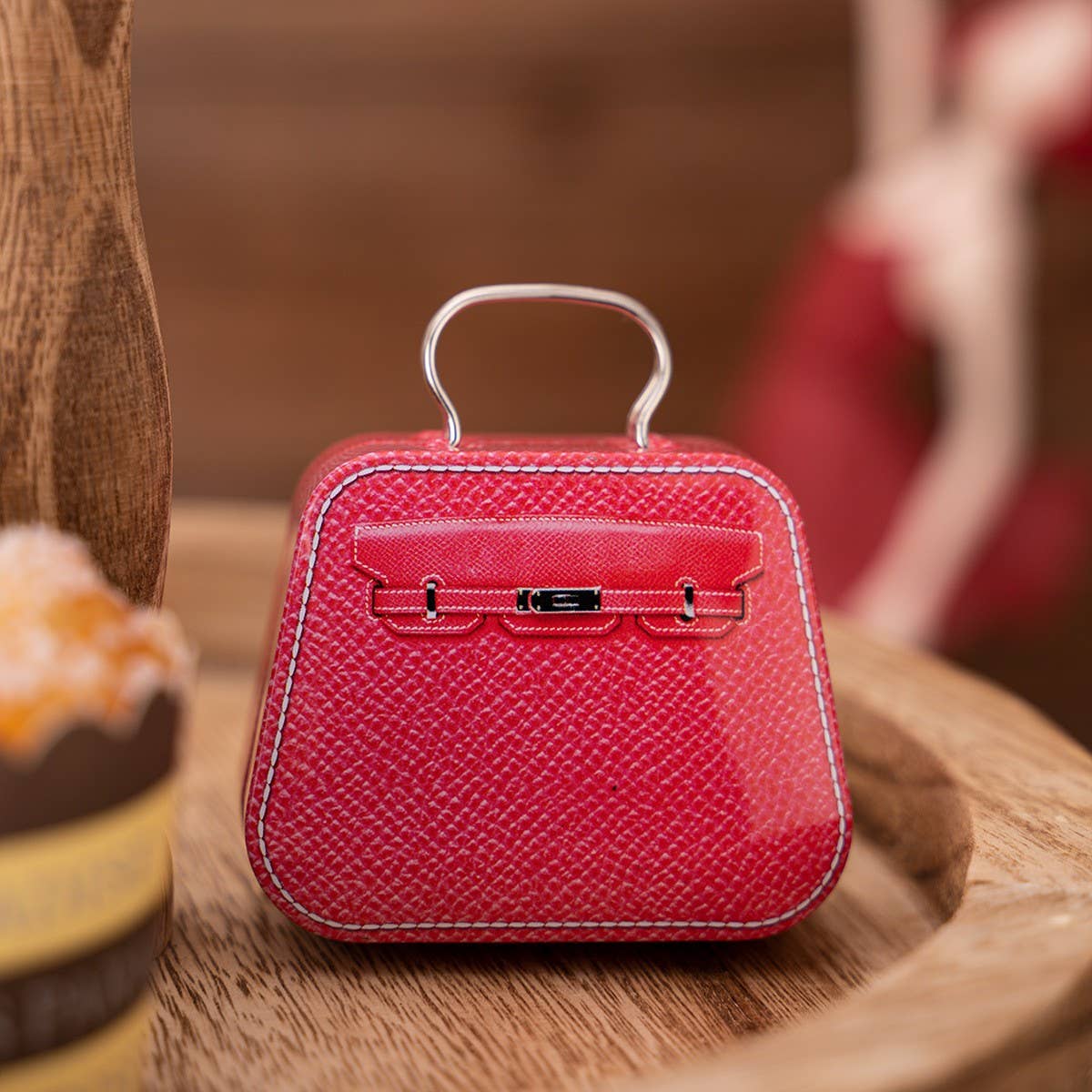 Cwmm10276_Creative Tin Handbag Gift Box For Christmas