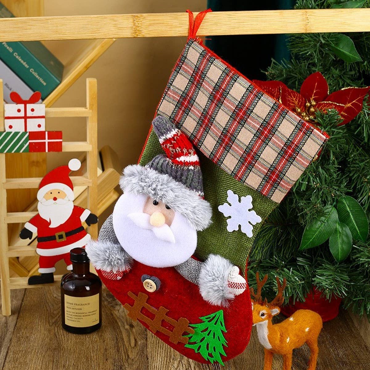 SEQUINED 3D SANTA CLAUS CHRISTMAS STOCKINGS_CWMS1425