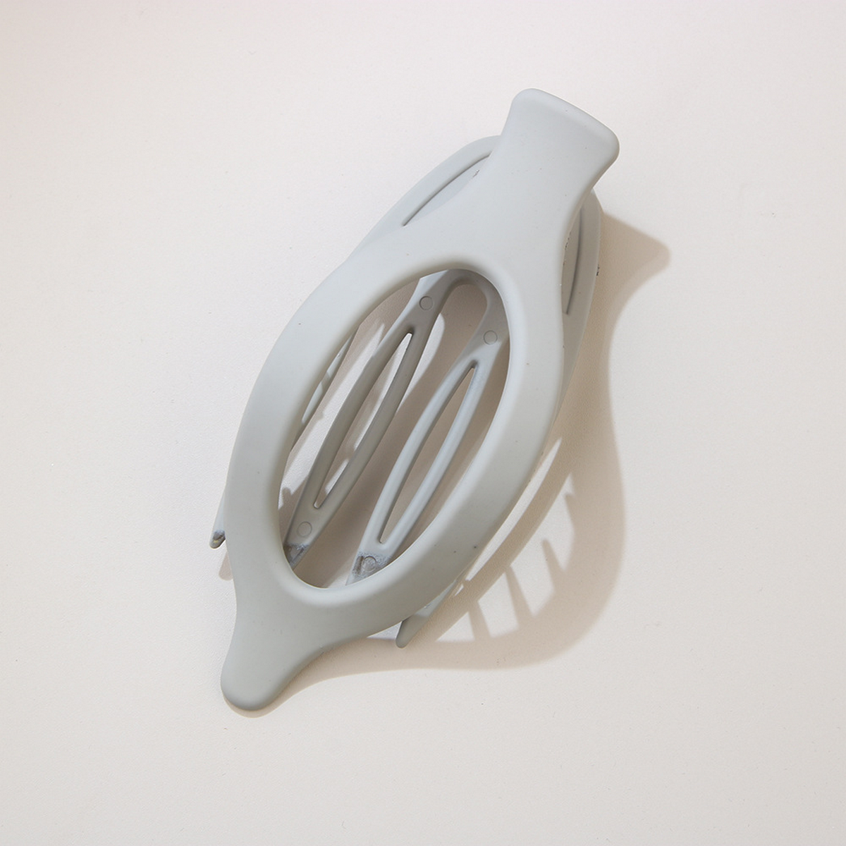 LEAF OVAL HAIR CLIP MINIMALIST CLAW BARRETTE_CWAHA6511