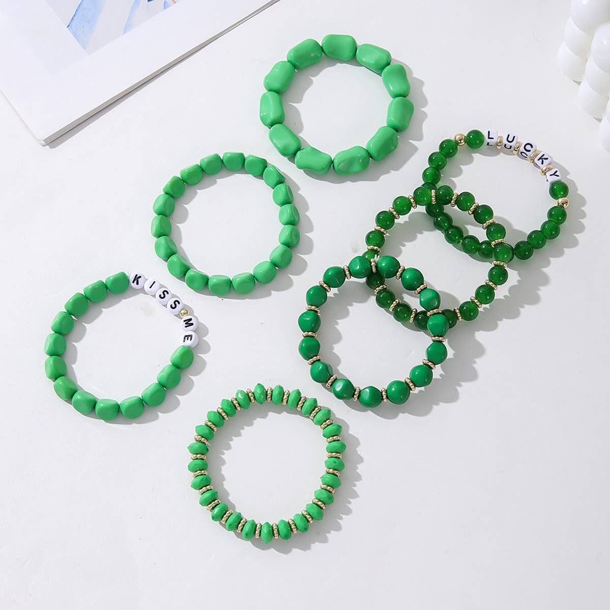ST PATRICKS DAY ACRYLIC BEADED BRACELET SET_CWMM3504