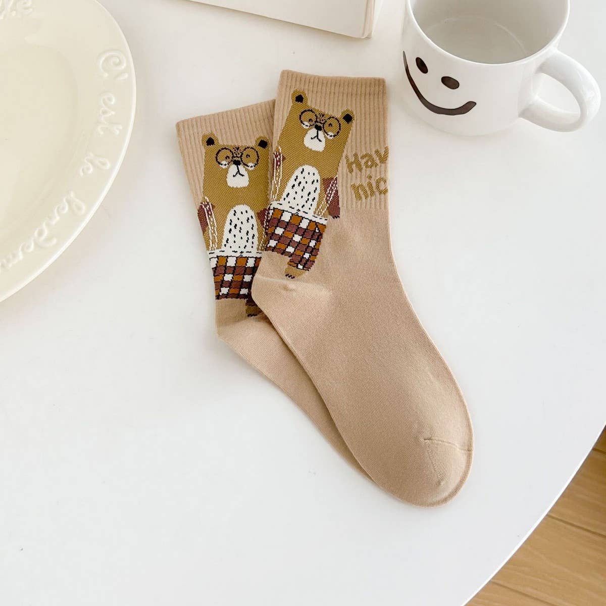 NEW CUTE CARTOON BEAR BONELESS SOCKS FOR WOMEN_CWMS1361